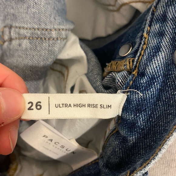 Pacsun Ultra High Rise Slim Jeans, Size 26 - Picture 3 of 3